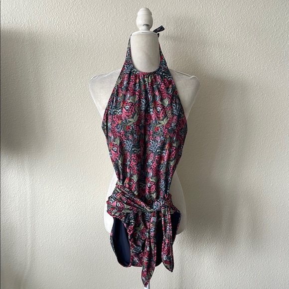 Hermosa - Genevieve High Halter Neck Sash Tie One-Piece Swimsuit - Picture 3 of 8